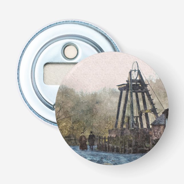 VICTORIAN ENGLAND BOTTLE OPENER (Front)
