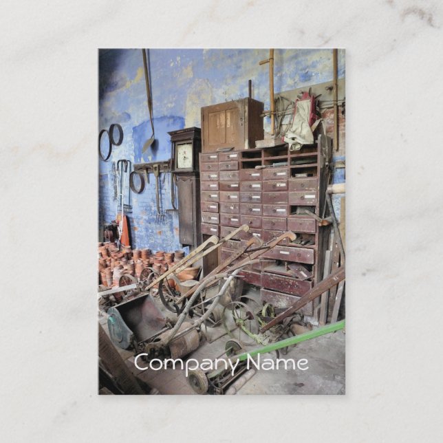 VICTORIAN ENGLAND BUSINESS CARD (Front)