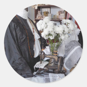 VICTORIAN ENGLAND CLASSIC ROUND STICKER