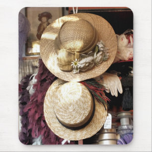 VICTORIAN ENGLAND MOUSE PAD