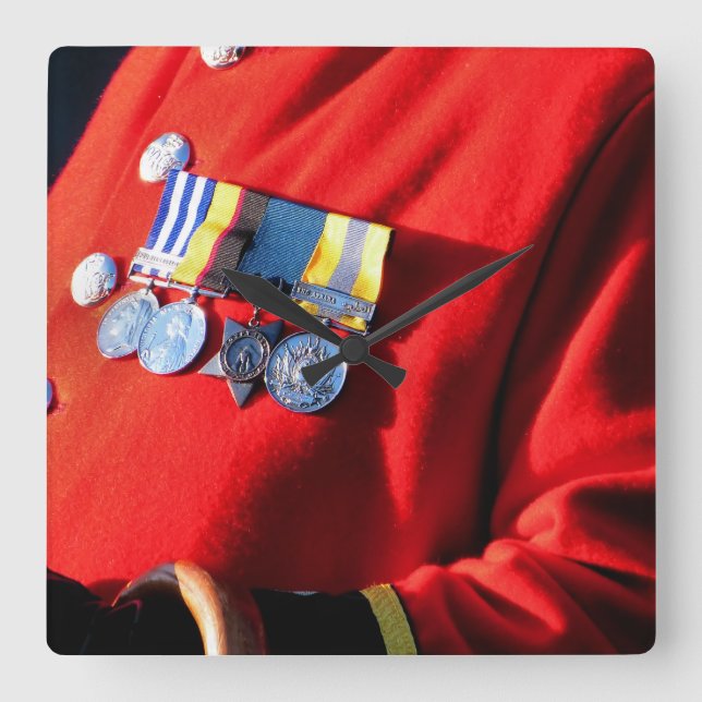 VICTORIAN ENGLAND SQUARE WALL CLOCK (Front)