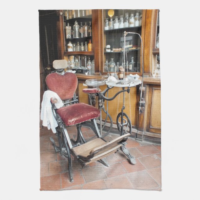 VICTORIAN ENGLAND TEA TOWEL (Vertical)