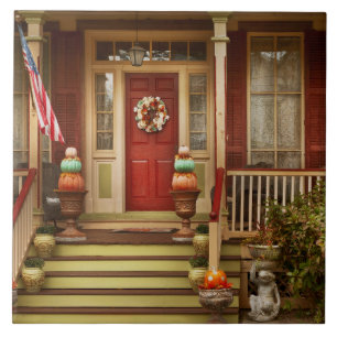 Victorian House - Halloween is a real treat Tile
