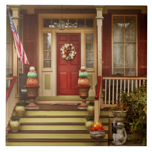 Victorian House - Halloween is a real treat Tile (Front)