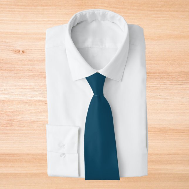 Victorian Peacock Solid Colour Tie (Creator Uploaded)