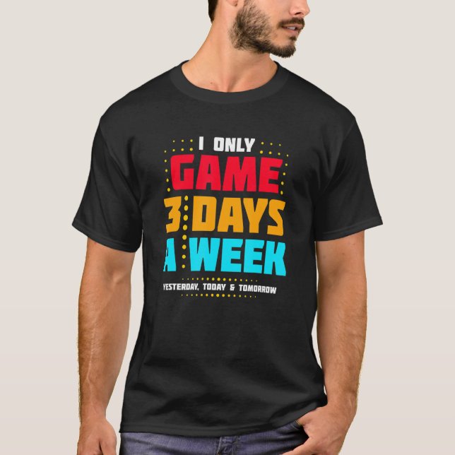 Video Game Player - PC Console Online Gaming - Fun T-Shirt (Front)