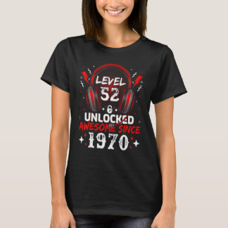 Video Gamer Level 52 Unlocked Awesome 1970 52th Bi T-Shirt