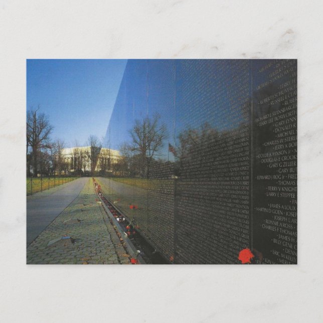Viet Nam Wall Memorial in Washington D.C. Postcard (Front)
