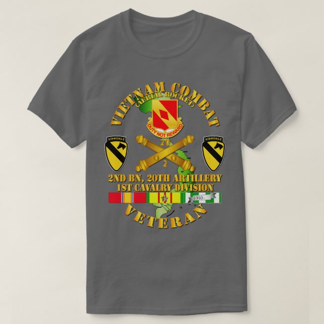 Vietnam Combat Veteran w 2nd Bn 20th Artillery DUI T-Shirt (Design Front)