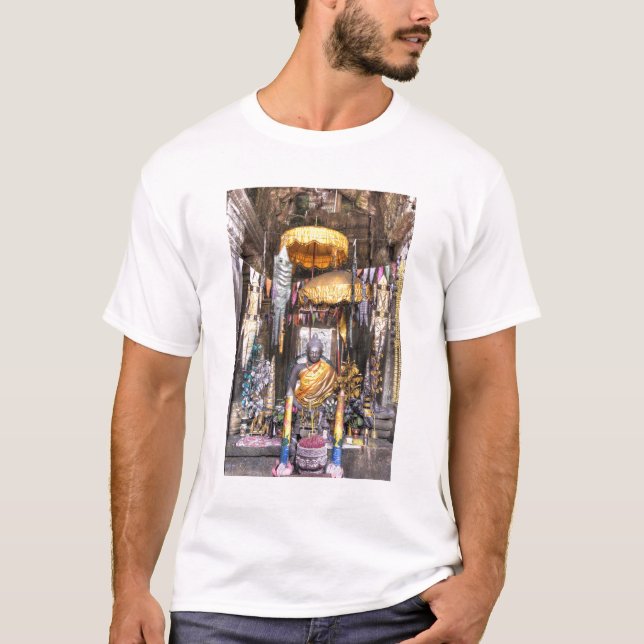 View of altar area inside Buddhist temple, T-Shirt (Front)