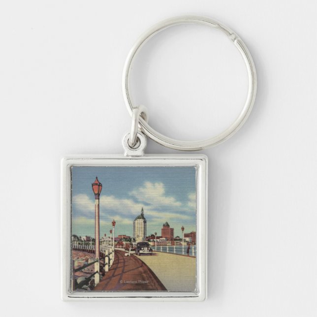 View of City from Rainbow Pier Key Ring (Front)