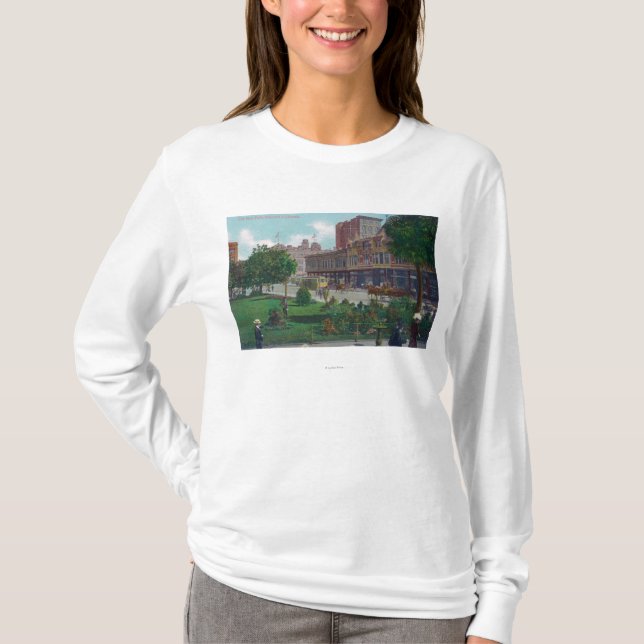 View of City Hall ParkOakland, CA T-Shirt (Front)