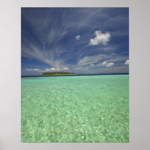 View of Funadoo Island from Funadovilligilli 2 Poster