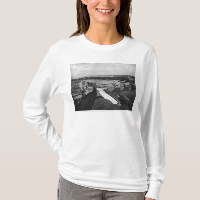 View of St. Benezet Bridge T-Shirt (Front)