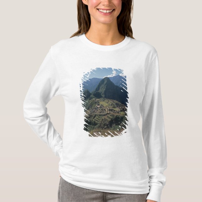 View of the citadel at Machu Picchu T-Shirt (Front)