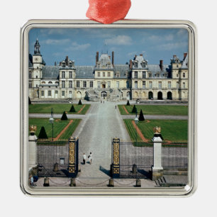 View of the exterior metal tree decoration