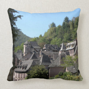 View of the mediaeval village (photo) cushion