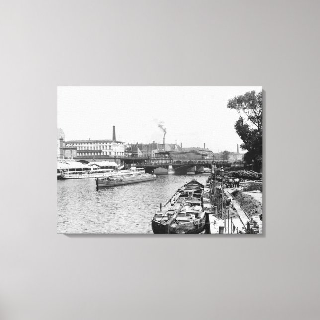 View of the River Spree, Berlin, c.1910 Canvas Print (Front)