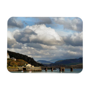 VIEWS OF WALES MAGNET