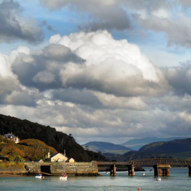 VIEWS OF WALES MAGNET (Creator Uploaded)