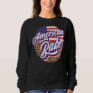 Vinatge American Flag Babe Girl 4th Of July Leopar Sweatshirt
