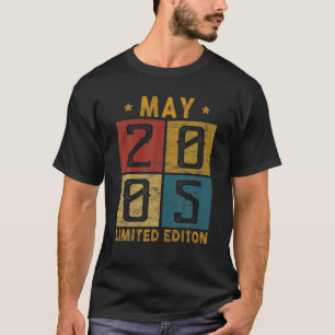 Vintage 17Th Birthday May 2005 Born In 2005 17 Yrs T-Shirt