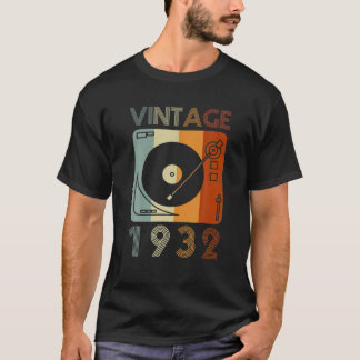 Vintage 1932 Retro Record Player Birthday Vinyl DJ T-Shirt