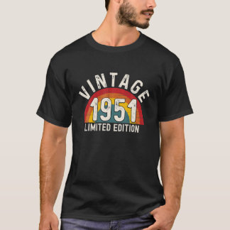 Vintage 1951 70Th Birthday Men Women 40 Years Old T-Shirt
