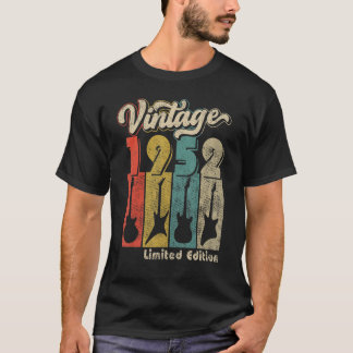 Vintage 1952 Guitar Made in 1952 Awesome 70th Birt T-Shirt