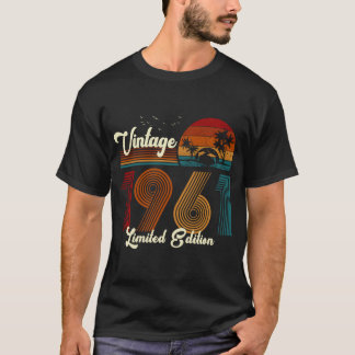Vintage 1961 Limited Edition 63rd Birthday Gift T-Shirt