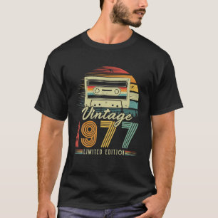 Vintage 1977 Retro Cassette 1977 49th Birthday 49 T-Shirt
