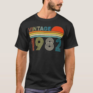 Vintage 1982 40th Bday Gift 40 Year Old Retro Birt T-Shirt