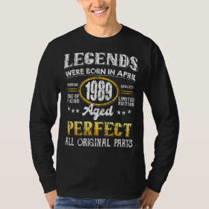 Vintage 1989  April 33 Years Old Men And Women 33t T-Shirt