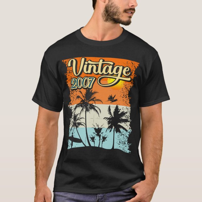 Vintage 2007 T-Shirt (Front)