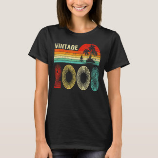 Vintage 2008 Made In 2008 15th Birthday 15 Years T-Shirt
