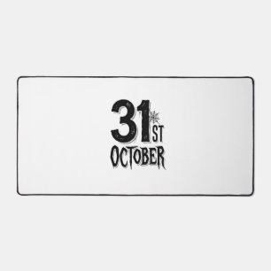 Vintage 31st October Halloween Typography Design_1 Desk Mat