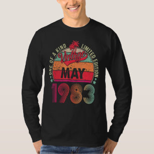 Vintage 39th Birthday Awesome Since May 1983 T-Shirt