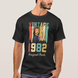 Vintage 40th Birthday Made In 1982 Womens Birthday T-Shirt