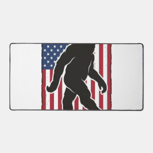 Vintage American Flag Bigfoot Silhouette Vector De Desk Mat