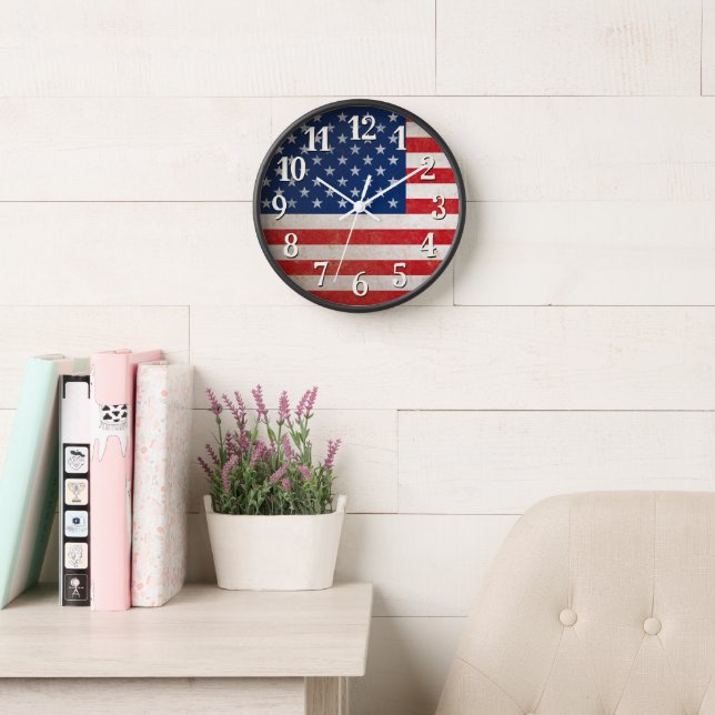 Vintage American Flag USA Patriotic Americana Clock (Reading Room)