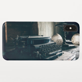 Vintage Antique Typewriter Case-Mate iPhone Case