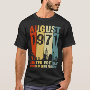Vintage August 1971 52 Years Old 52nd Birthday T-Shirt