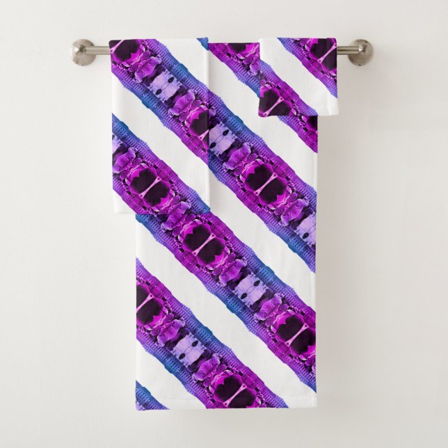 Vintage Austria Vienna Schonbrunn Gardens Bath Towel Set (Insitu)