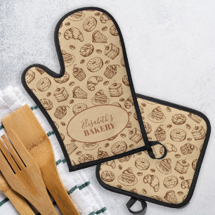 Vintage bakery name personalised beige baking oven mitt & pot holder set