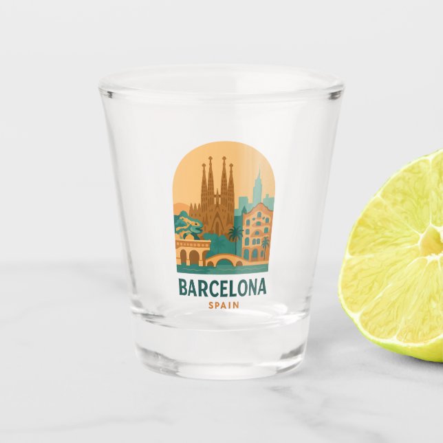 Vintage Barcelona Spain Travel – Sagrada Familia Shot Glass (Front)