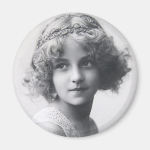 Vintage Beauty Magnet