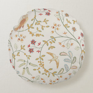 Vintage birds in foliage with flowers seamless pat round cushion