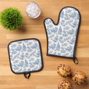 Vintage Blue and White Toile Landscape Oven Mitt & Pot Holder Set