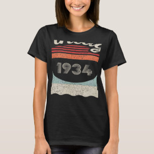 Vintage Born In 1934 88th Birthday 88 Years Old T-Shirt