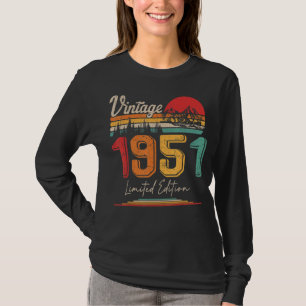 Vintage Born In 1951 Birthday Year Party Wedding A T-Shirt